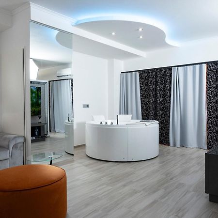 Suite17 - Luxury Guesthouse Giovinazzo Extérieur photo